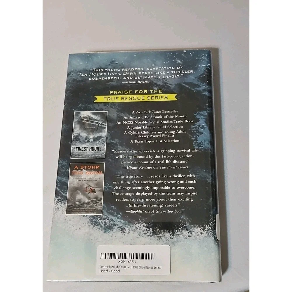 Into the Blizzard Heroism at Sea During the‎ Great Blizzard 1978 HC 2019  1st ED